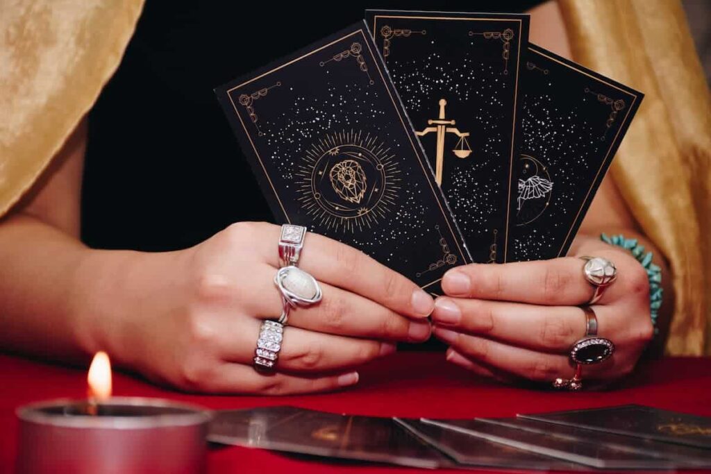 Pourquoi Faire La Voyance Amour Gratuite ?Vivre une belle histoire d’amour et avoir un partenaire aimant et attentionné est le rêve de tout.